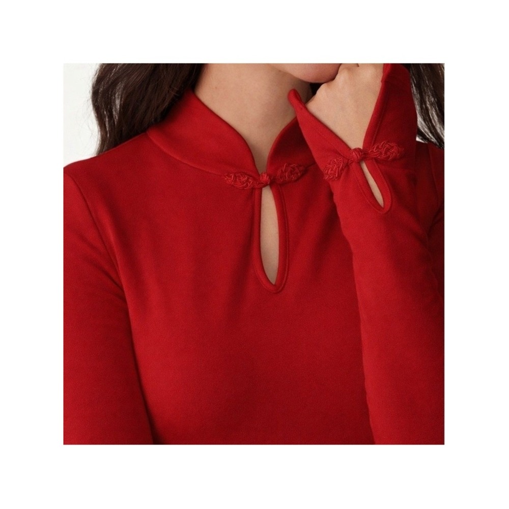 OGL Red Fitted Keyhole Mock Neck Top - Picture 4 of 16